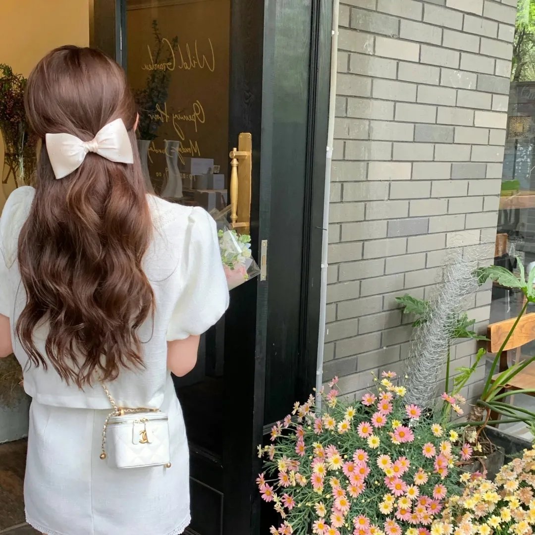 翘楚